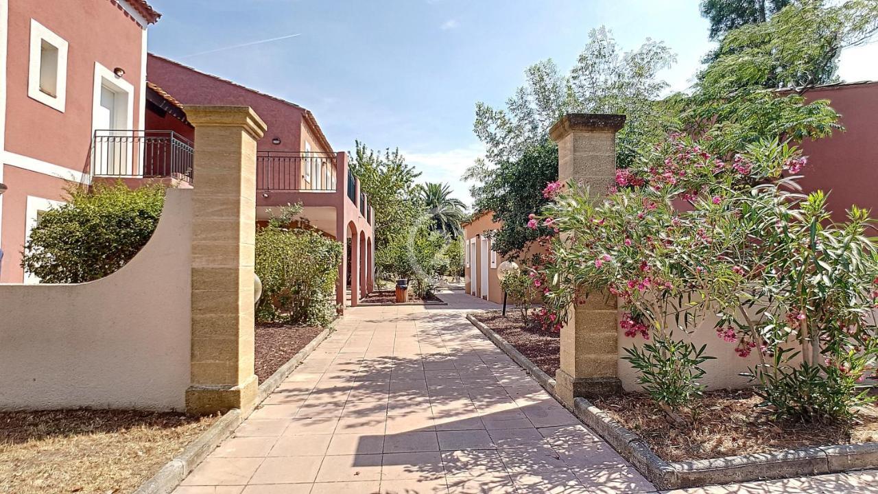 Appartement Village 9 En Residence De Vacances En Camargue アルル エクステリア 写真