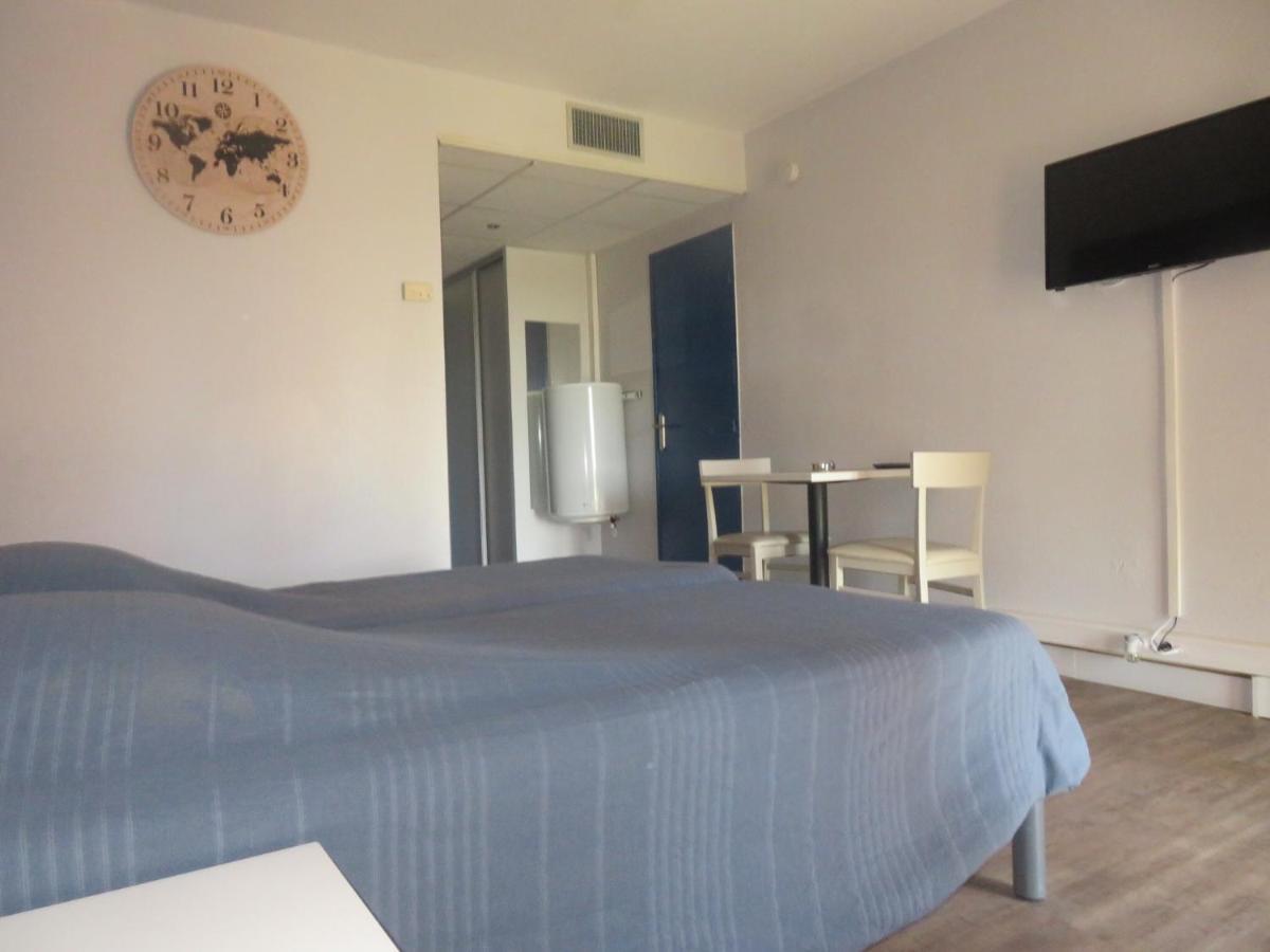 Appartement Village 9 En Residence De Vacances En Camargue アルル エクステリア 写真